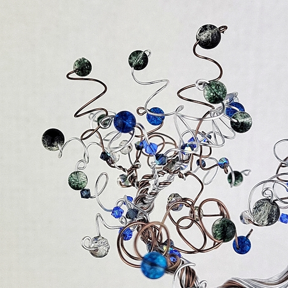 Hanna's SunTrees Wire Tree Art - Picture 8 of 8